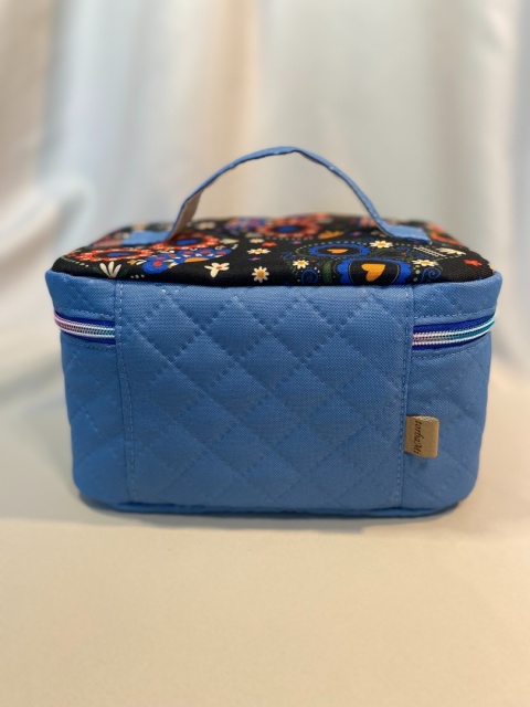 Kosmetyczka czaszki i błękit rozmiar M