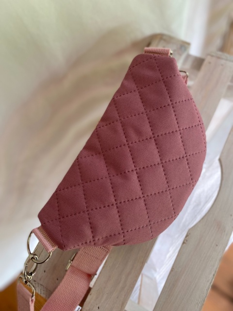 Nerka z tkanin wodoodpornych Lola w buldożki rozmiar S