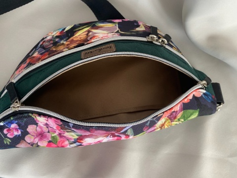 Nerka Luna z tkanin wodoodpornych jesienne kwiaty rozmiar M