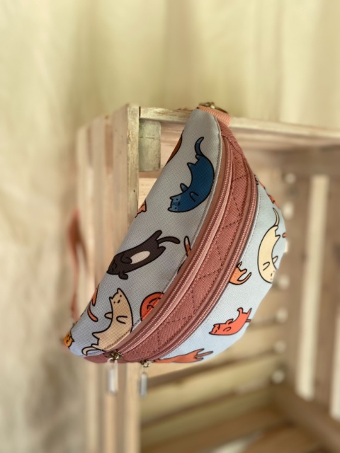 Nerka Luna z tkanin wodoodpornych w kotki rozmiar S