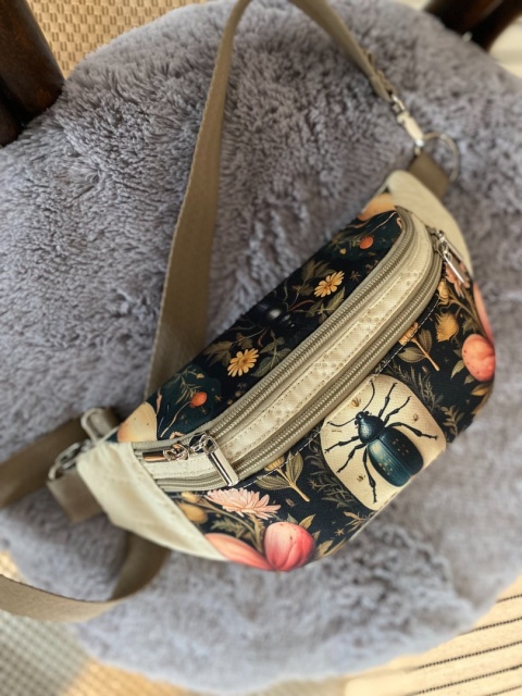 Nerka z tkanin wodoodpornych Żuczki i wanilia rozmiar M - NA ZAMÓWIENIE