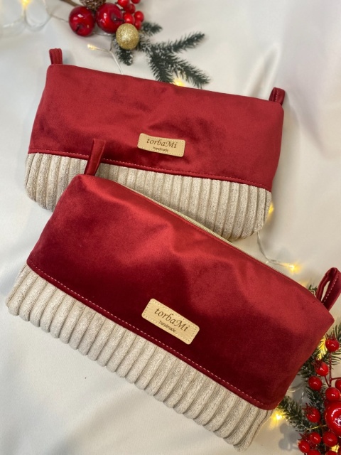 Kosmetyczka z weluru i prążka