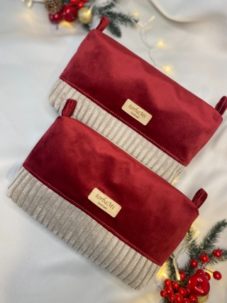 Kosmetyczka z weluru i prążka