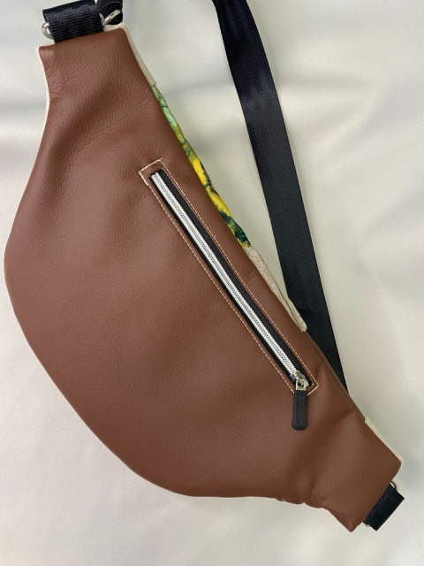 Nerka Luna z tkanin tapicerskich rozmiar L