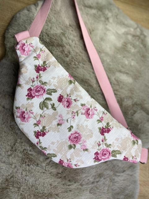 Nerka Luna z tkanin tapicerskich rozmiar L