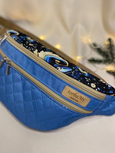 Nerka Luna z tkanin wodoodpornych zimowe wzory i błękit rozmiar L